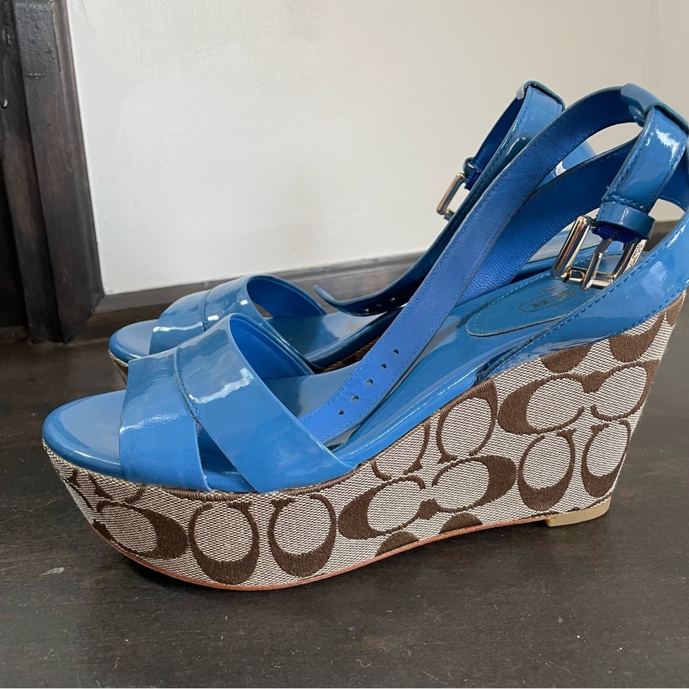 Coach Blue and Tan logo Wedge Sandals - Picture 7 of 12